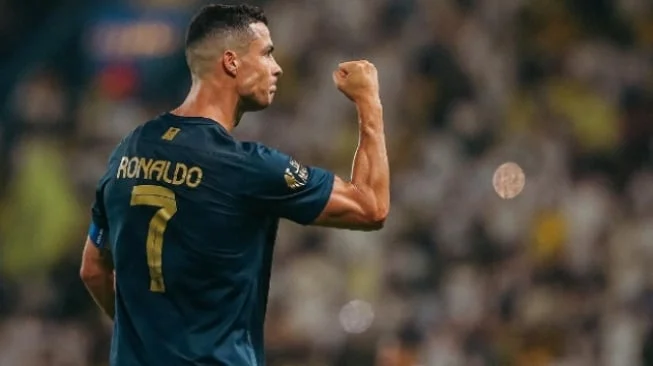 Cristiano Ronaldo Cetak 3 Gol, Naik ke Puncak Daftar Top Skor Liga Arab Saudi – Mengguncang Papan Klasemen!