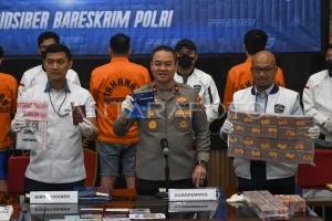 FBI Bongkar Jaringan Penipuan Siber di Indonesia, Rugi Rp 342 Miliar!