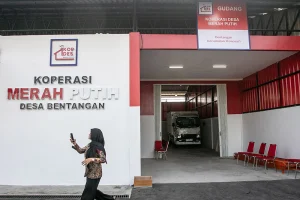 Gerai Koperasi Merah Putih di Blora Kota Dibangun Bersebelahan Makam, Warga Tanggapi Beda Pendapat