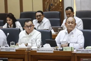 Kepala BGN Dadan Hindayana Tebas Bantah Isu Pengadaan 32 Ribu Laptop dan Alat Makan Senilai Triliunan Rupiah