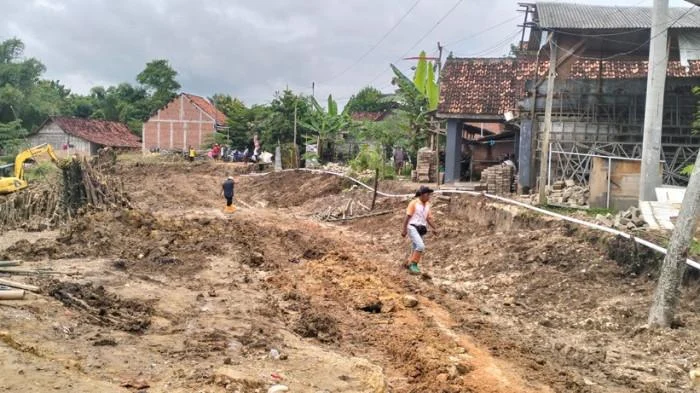 Penanganan Tanah Ambles di Tutup Blora Masih Lemah, 5 Rumah Mengancam Ambrol