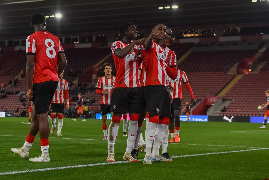 Southampton Gigit Blackburn 3-0, Panggung Menyongsong Promosi ke Liga Utama