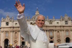 Trump Lontarkan Serangan Tajam ke Paus Leo XIV, Kritikan Memanas di Kancah Internasional