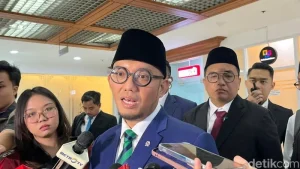 Wamenhaj Dahnil Anzar Simanjuntak Ingatkan Bahaya Penipuan Visa Mujamalah di Era Digital